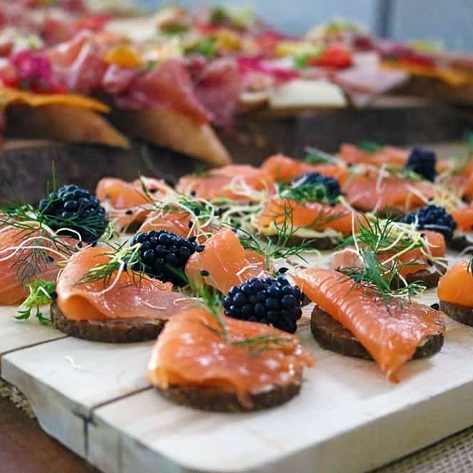 Fingerfood_Manufaktur_Lachsschnittchen
